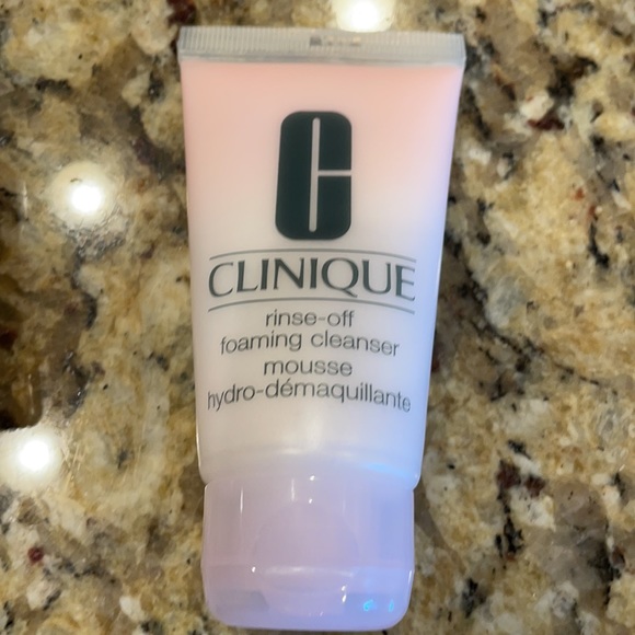 Clinique minis - Picture 3 of 3